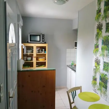Duplex Avec Terrasse Exterieure Bieville-Beuville